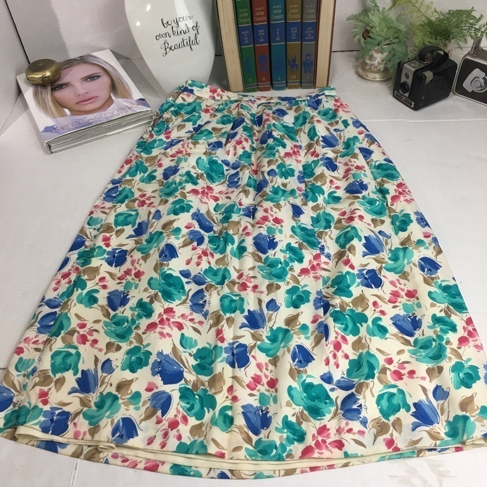 Vintage 90s Floral Rayon Midi Skirt | Hong Kong Cottagecore Garden Party - Picture 7 of 9